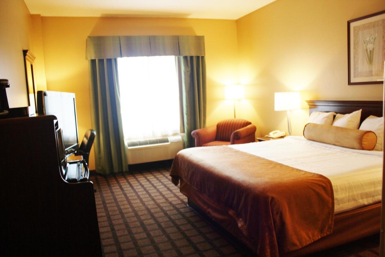 Inn & Suites Мерріллвілл Екстер'єр фото