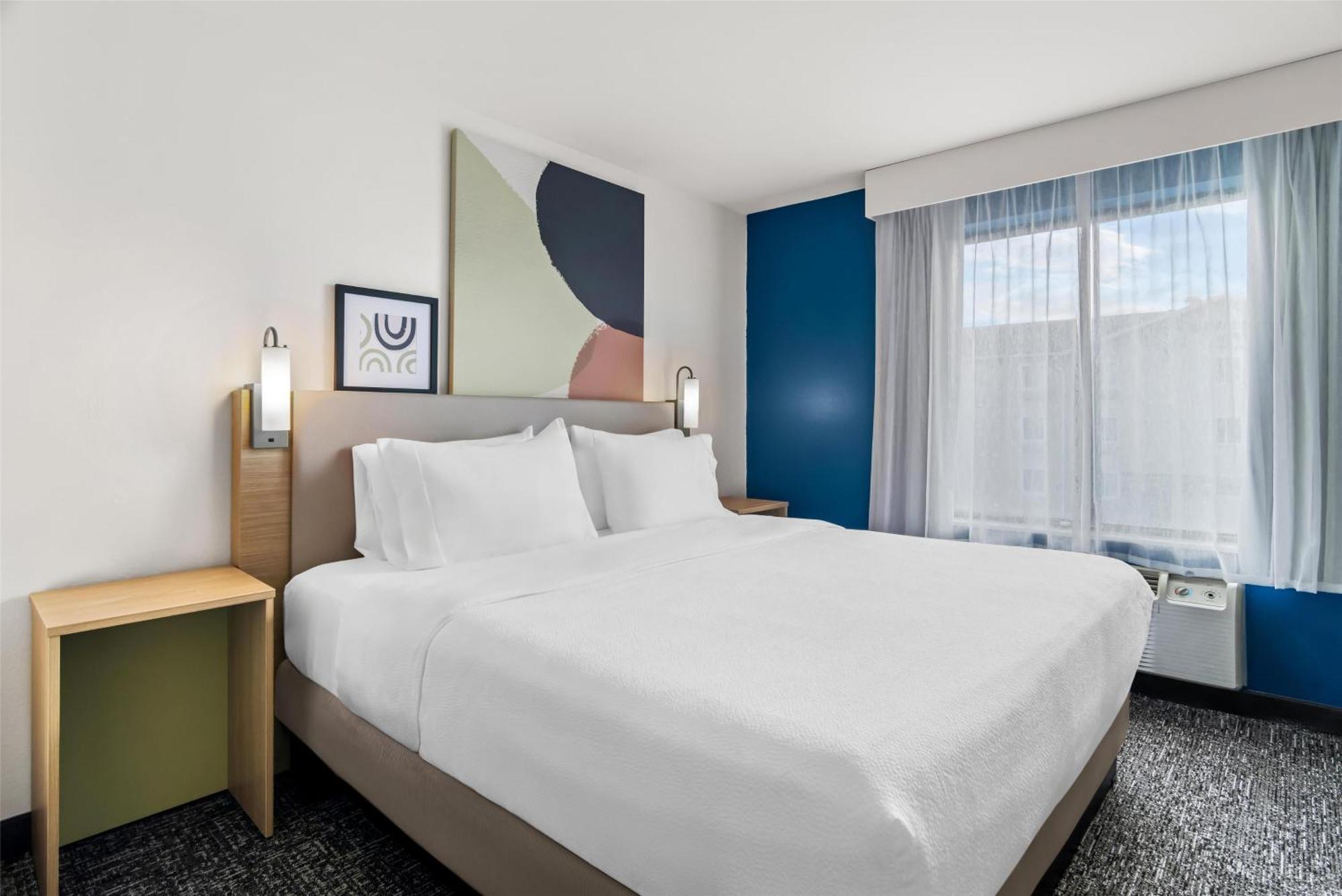 Inn & Suites Мерріллвілл Екстер'єр фото